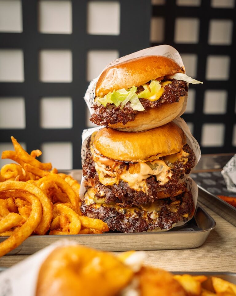 joinhalal_burger_Vision_Mitte_2.jpg
