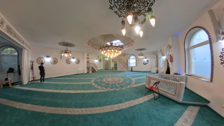 IGMG-medrese-moschee-berli.webp